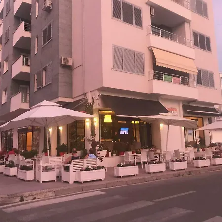 Corner Golem (Tirana)